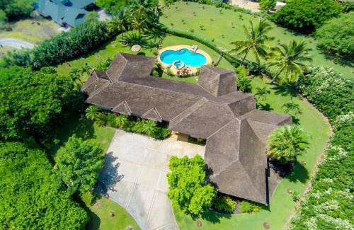 Historic Lahaina Front Street House | 409 m² House ∙ 5 bedrooms ∙ 10 guests