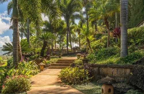 Kilauea House | 455 m² House ∙ 3 bedrooms ∙ 7 guests
