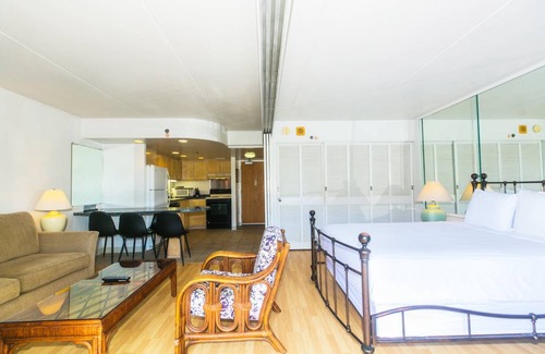 Waikiki Condo | 47 m² Condo ∙ 1 bedroom ∙ 4 guests