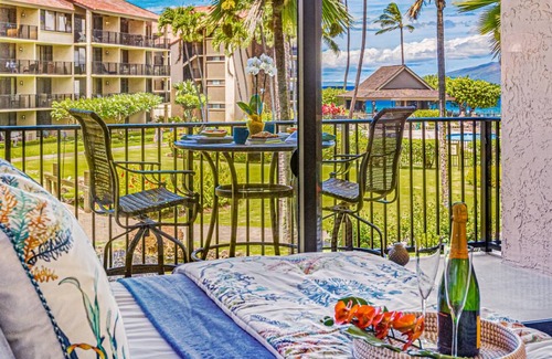 Historic Lahaina Front Street Condo | 52 m² Condo ∙ 2 guests