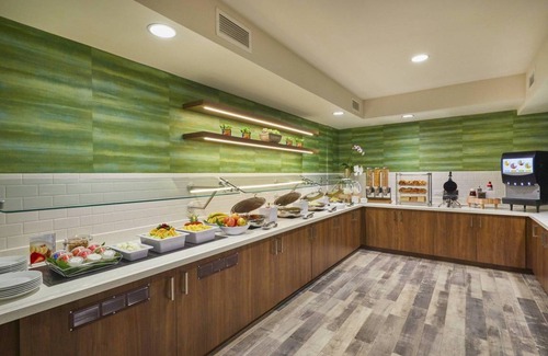 Kapolei Hotel | 63 m² Hotel ∙ 127 guests
