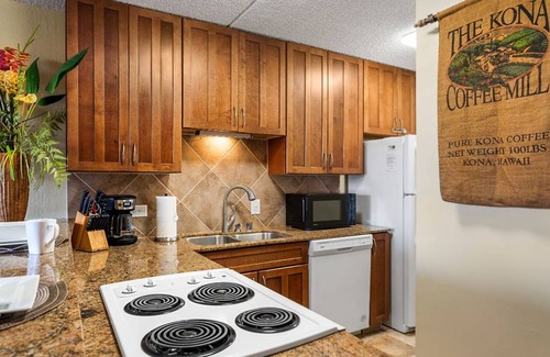 Historic Kailua Village Condo | 98 m² Condo ∙ 1 bedroom ∙ 2 guests
