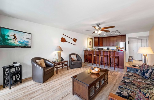Historic Kailua Village Condo | 🏖️AC Included | Beautifully Updated | Ocean Views!