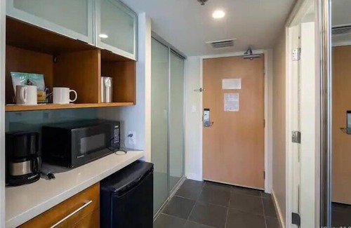 Ala Moana House | Ala Moana Hotel 15th FL R1 2DoubleBeds 4Person