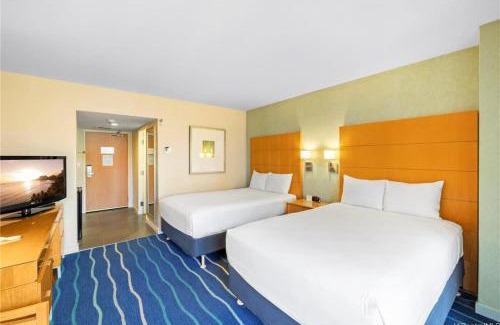 Ala Moana House | Beautiful Ala Moana Condo Hotel 1212