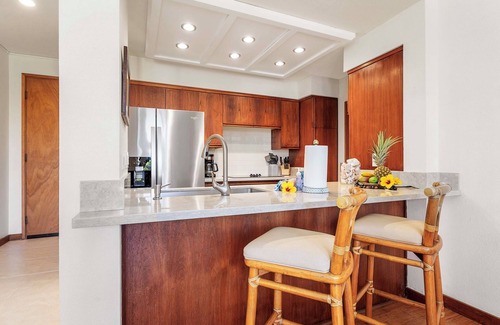 Waikoloa Condo | 🏖️Beautiful View | Concierge Included | Close to the Pool!
