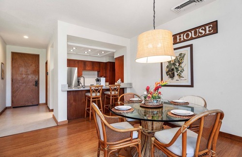 Waikoloa Condo | 🏖️Beautiful View | Concierge Included | Close to the Pool!