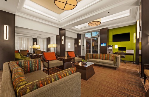 Western Honolulu Hotel | Best Western The Plaza Hotel Honolulu Airport - Free Breakfast