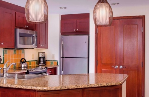 Ko Olina Condo | Christmas in Hawaii! 2BR & 2BA Ocean View at Ko Olina. Sleeps up to 8