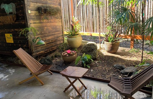 Hilo House | Escape to your private oasis
