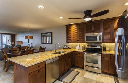 Kahaluu Bay Condo | 🏖️Exquisite Ocean Front | Beautifully Upgraded | Corner Unit