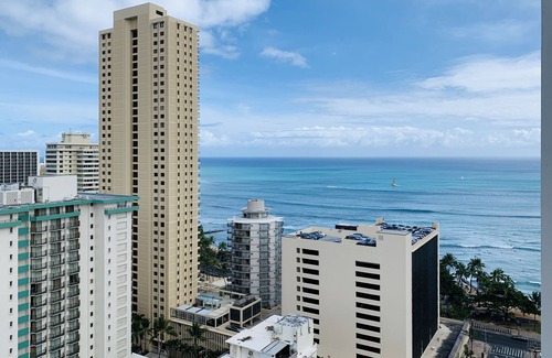 Waikiki Apartment | Fantastic Views, Prime Location, No resort fees, Wifi included