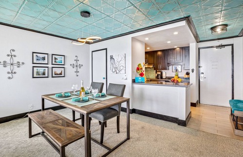 Kahana Condo | Hawaii Life Rentals - Kahana Ocean Front
