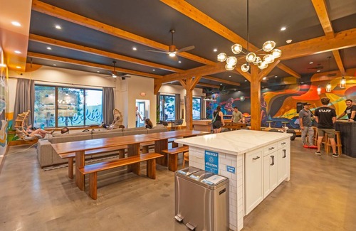 Wailuku Hostel | Hostel ∙ 6 guests
