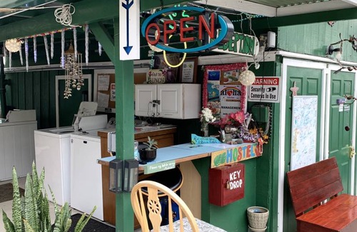 Historic Kailua Village Hostel | Hostel ∙ 8 guests