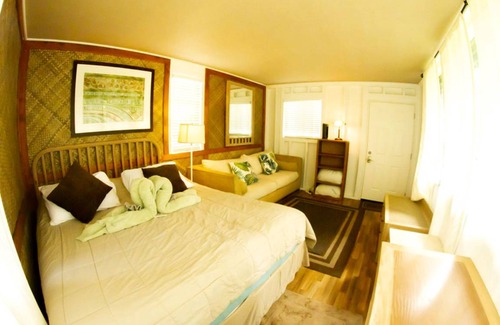 Pahoa House | House ∙ 1 bedroom ∙ 4 guests