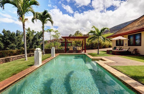Historic Lahaina Front Street House | House ∙ 2 bedrooms ∙ 4 guests