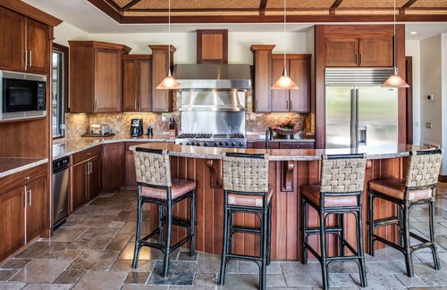 Kamuela House | House of the Turtle (CR 18) at Champion Ridge: Pool, Spa, AC & Stunning Views
