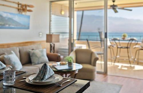 Maalaea House | Island Sands 210 · IS 210 OceanFront Condo Expansive Ocean Views