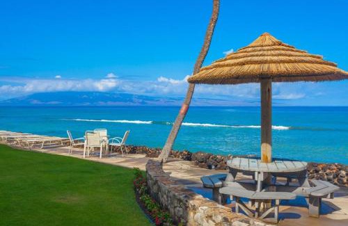 Honokowai Apartment | Kaleialoha 401 · KA 401 Spacious Studio w Mountain View Pool AC