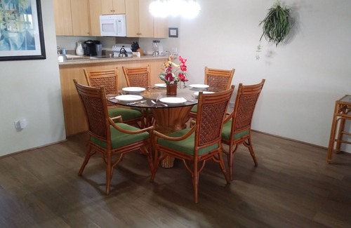 Kihei Condo | Kamaole Sands BUILDING ONE Ocean View- 2BR/2BA- Large Lanai & A/C THRU-OUT