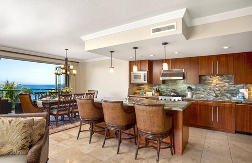 Honokowai Condo | KBM Resorts | Spacious Ocean View 11-Bedroom Honua Kai Collection | Multi Unit Listing | Same Floor | 4 Free Rental Cars! HKK-445/49/50/51