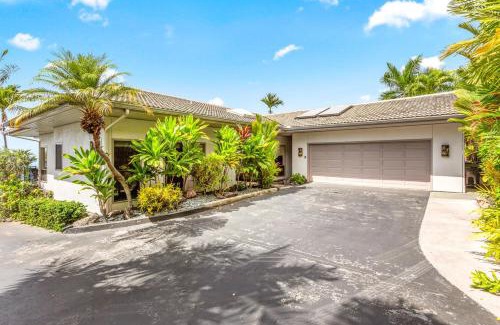 Kahaluu-Keauhou House | Keauhou Luxury Estate by Casago Kona - Simply Delicious - Private Pool