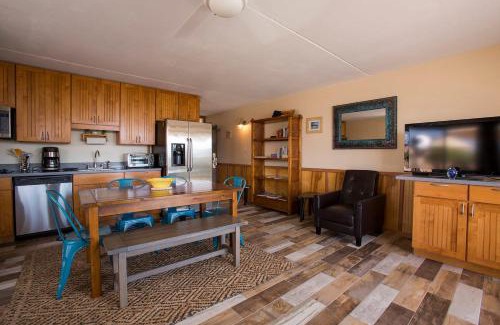 Kihei Apartment | Kihei Kai Nani 349, 1 BR, Top Floor, Pool, Wi-Fi, Sleeps 4