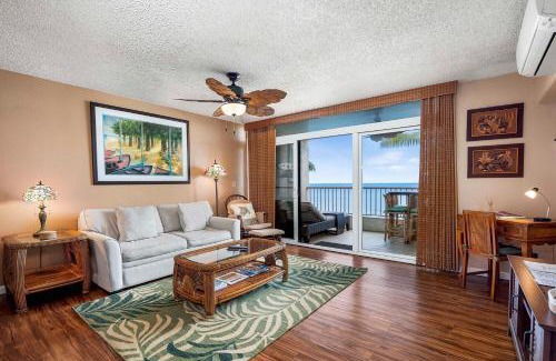 Historic Kailua Village House | Kona Reef#D26