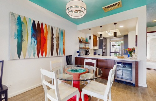 Waikoloa Condo | Large ground-floor condo with a pool, hot tub, fitness room, & tennis