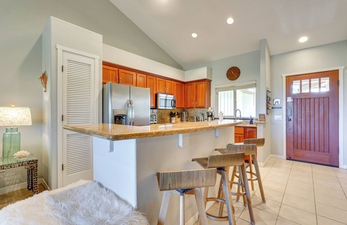 Kamuela Condo | Luxe Maunalani Resort Condo w/Pool + Beach Access