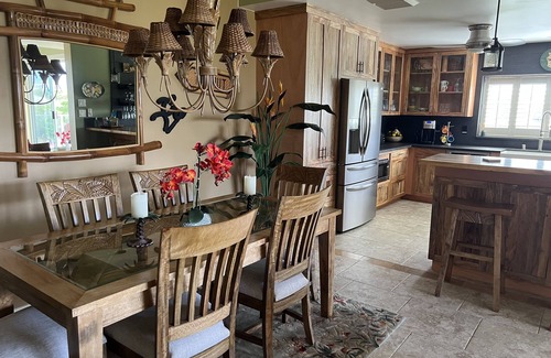 Waikoloa Condo | LUXURY F205 - VIEWS INCLUDES GOLF DISCOUNTn 2 Bdrm 2.5 Bath 5 MIN walk to BEACH
