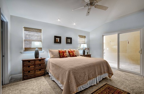 Kahaluu Bay House | Luxury great oceanview large pool/Spa 2 mins to beaches best value in Hawaii