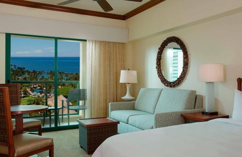 Ko Olina Resort | Marriott's Ko'Olina Beach Club-Guest Room (Studio) Ocean View