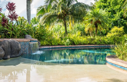 Haiku House | Maui Tropical Paradise - Vacation Home In Haiku - Pool/Spa