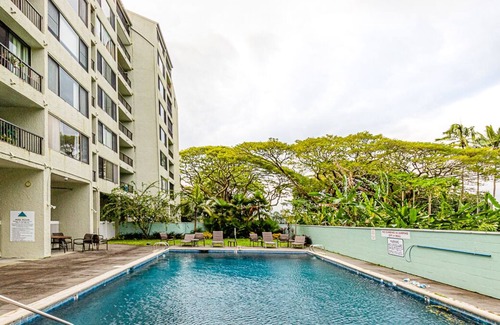 Hilo Condo | Monthly Rate Penthouse Condo at Oceanfront Hilo Beach