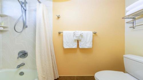 Napili Apartment | Napili Shores D127 · NS D127 Studio w Pool Near Beach