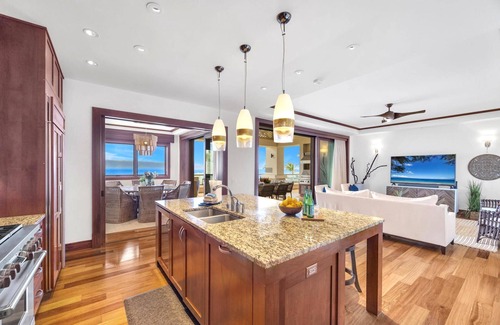 Montage Kapalua Bay Condo | NEW | KBM Resorts | FREE CAR | Hale Nalu At Montage Kapalua Bay, Sleeps 10! Oceanfront 3-Bedroom Condo with Daily Housekeeping, Spa! MON-6302