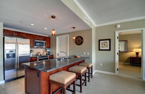 Honokowai Condo | nHonua Kai Resort HEAR and SEE the waves, 6th floor ocean view condon