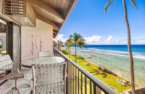 Honokowai Apartment | Noniluna 1 & 2 Rent Together - Sleeps 20