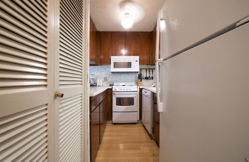 Kahana Condo | October Fall Deal @ $145/night-Ocean views-ks b3b