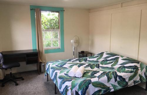 Kapoho Hostel | Pahoa Village Hostel