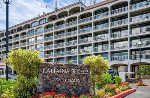 Historic Lahaina Front Street Apartment | Panoramic Oceanfront Retreat in Lahaina Shores 509