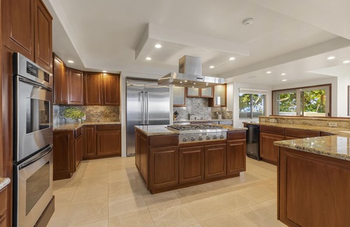 Lanikai House | Superbly Designed Home w/Views of the Mokulua Islands & Ocean: Mokulua Sunrise