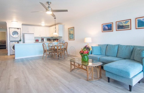 Kailua-Kona Condo | 🏖️Top Floor | Direct Ocean Front View | Air-Conditioned