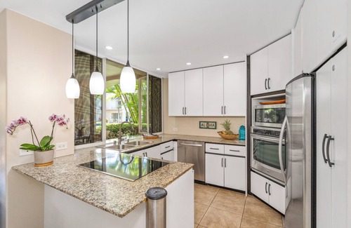 Wailea Condo | Upscale Wailea Maui, Full AC, 1st Fl, Expansive Lanai, Pool & Walk to Beach