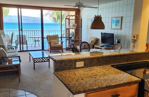 Kahana Condo | VIR #409 Upper West Maui Oceanfront Condo - Kahana