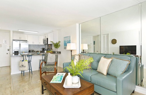 Waikiki Condo | Waikiki Ocean & Yacht Harbor Views! Short Walk to Beach, Shops & Restaurants!