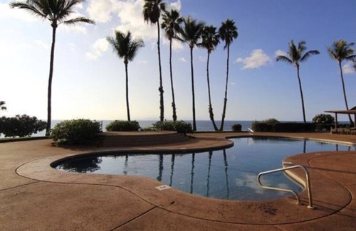Maunaloa Condo | West Molokai. Remote and Private. Hawaii's best. Ocean view Watch the Whales