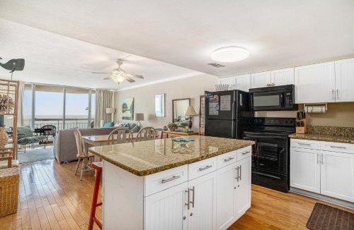 Garden City Apartment | 0401 Waters Edge Resort condo